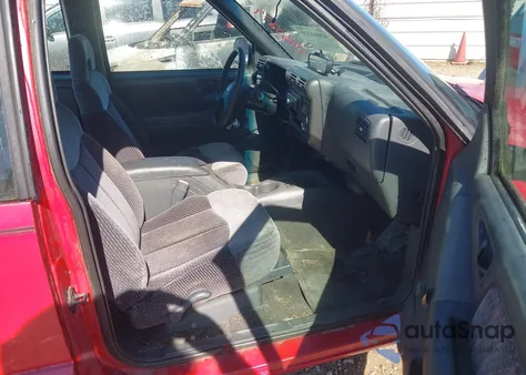 1994 GMC Sonoma из США, поврежденный, VIN 1GTCS19Z9RK504112